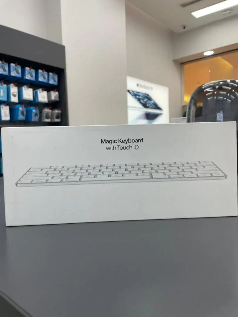 MAGIC KEYBOARD WITH TOUCH ID