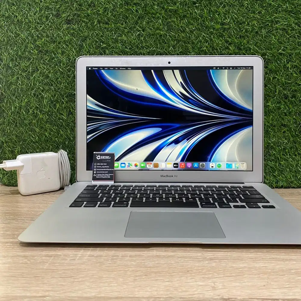 MacBook Air 13” 2015 - i5/4Gb/128Gb - Laptop Apple -Silver