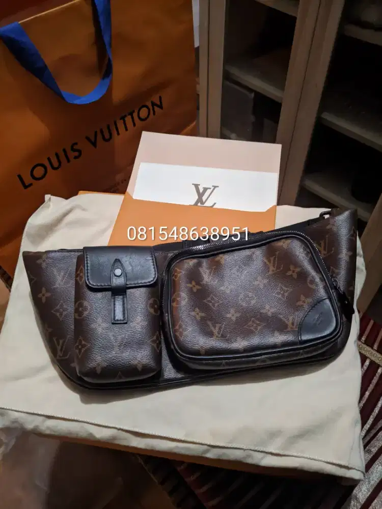 Preloved Louis Vuitton Chris Bumbag M.MAC