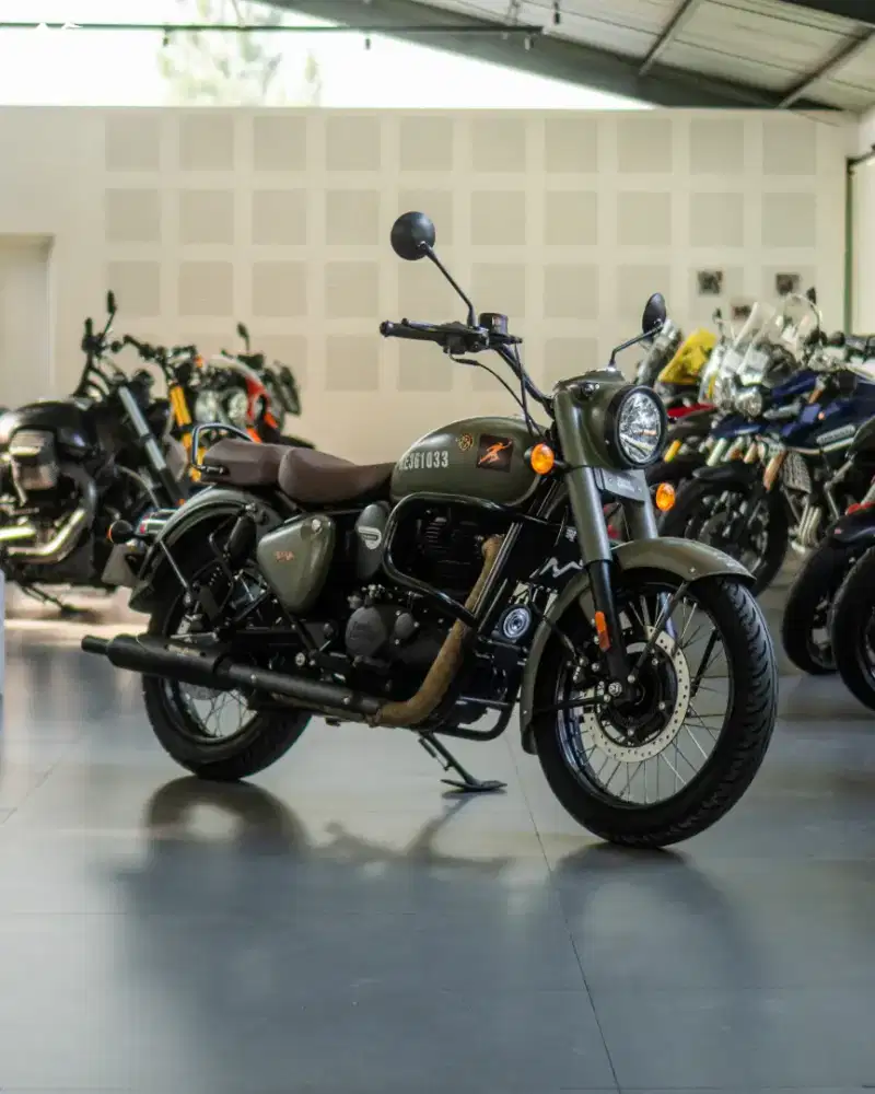 Royal Enfield Signals 350 Army Green 2023