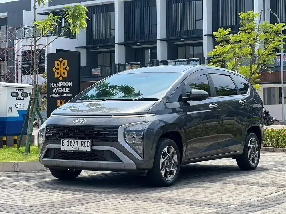 JUAL CEPAT MULUS TERAWAT LIKE NEW Hyundai Stargazer 1.5 PRIME AT 2023