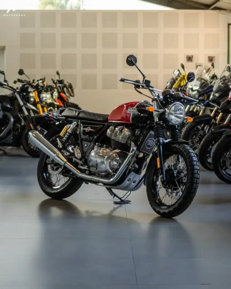 Royal Enfield Interceptor 650 Ravishing Red & Black 2020