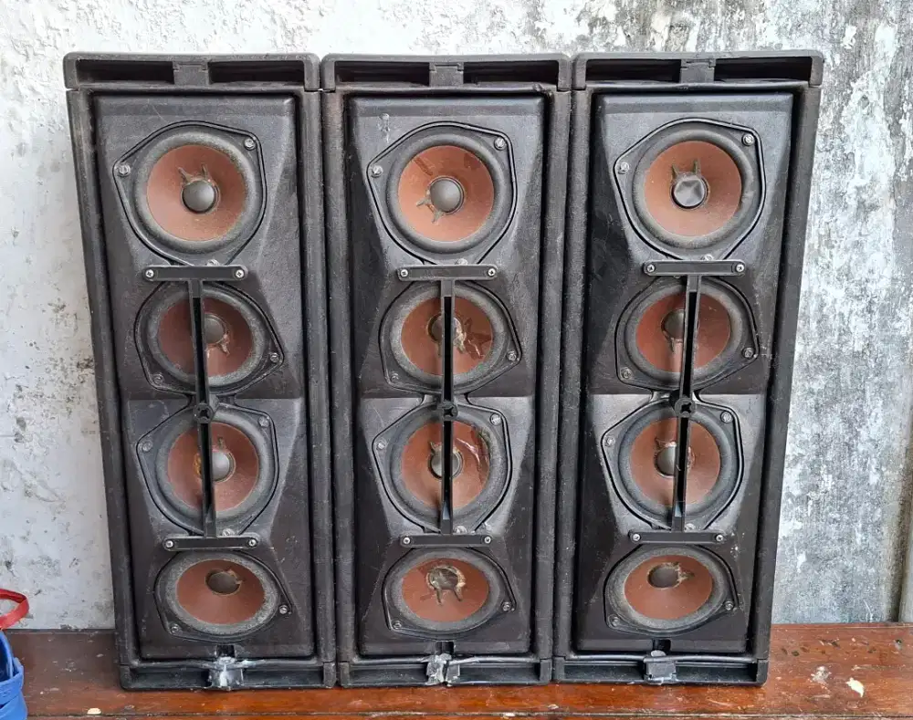 3 box speaker bose panaray 402