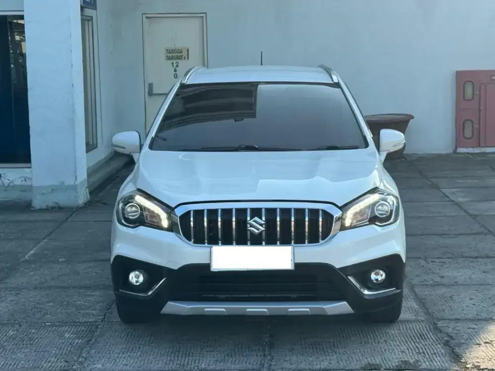 ‼️TURUN HARGA TERMURAH‼️
SUZUKI SX4 S-CROSS SCROSS 1.5 AT 2019