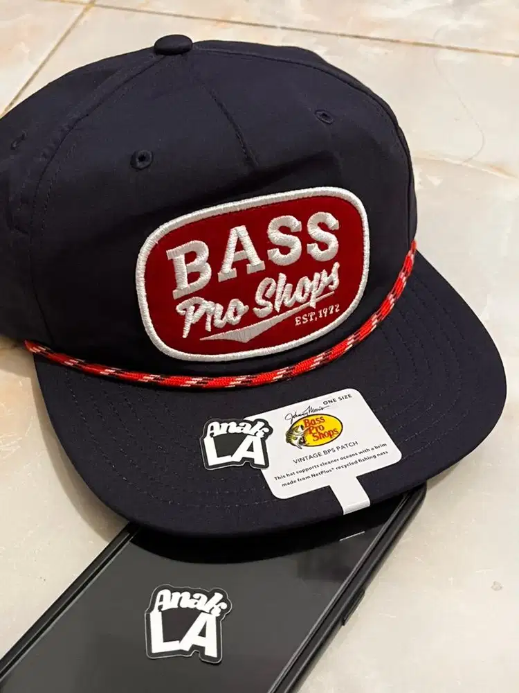 Topi Bass Pro Shops bukan new era mlb