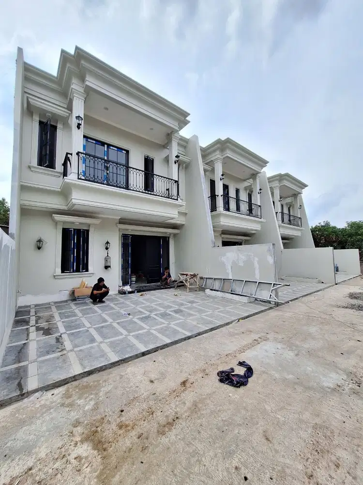 TERMURAH Rumah 2 Lantai Klasik Nempel LRT dan TOL di Cibubur Depok