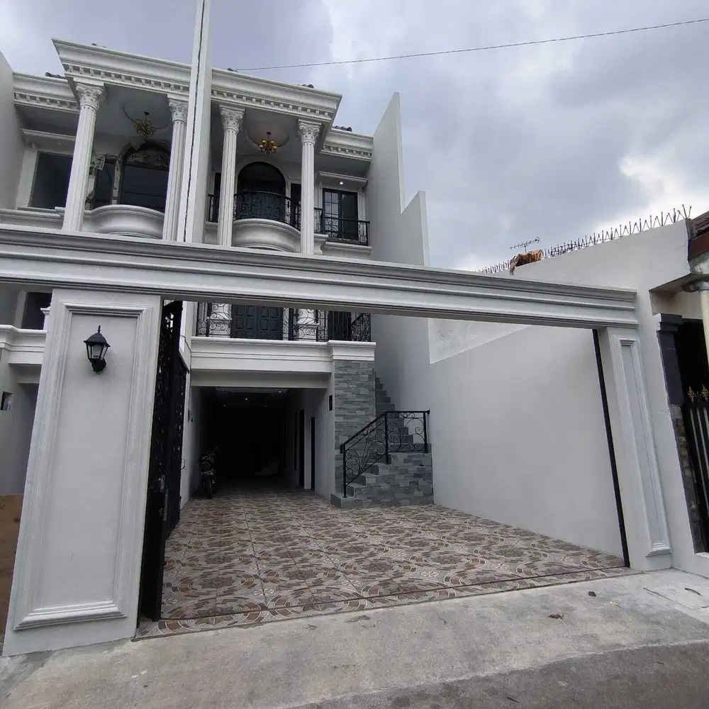 MURAH Rumah Baru 3 Lantai Desain Eropa di Pasar Minggu Jakarta Selatan