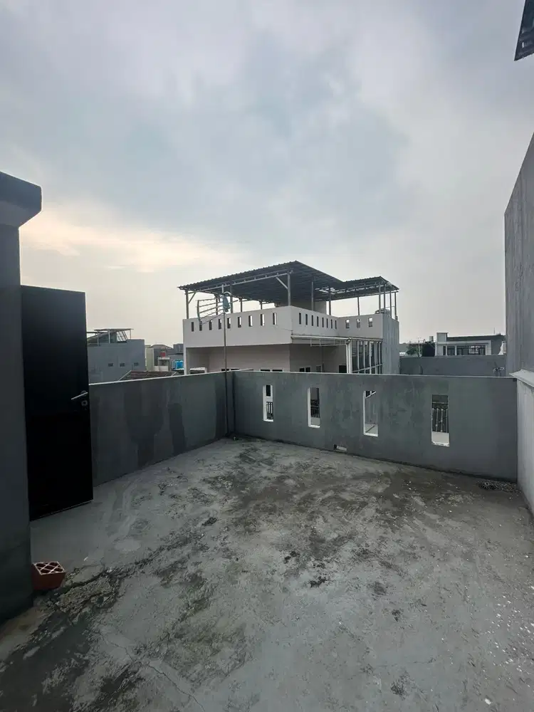 Rumah  Komplek Tanjung Duren Selatan  Jalan Tanjung Duren Selatan