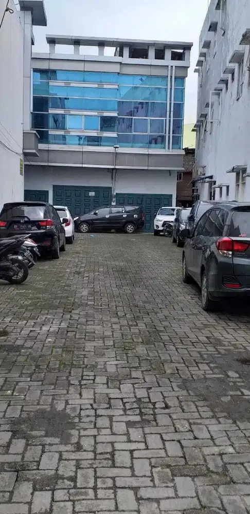 Dijual ruko kosong di Setia Budi Square