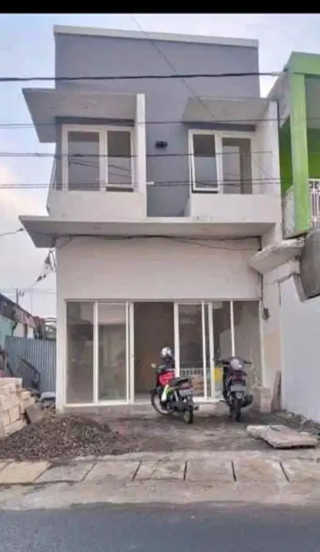 Rumah Usaha 2 lantai Jalan Raya Medokan Sawah Kampus UPN