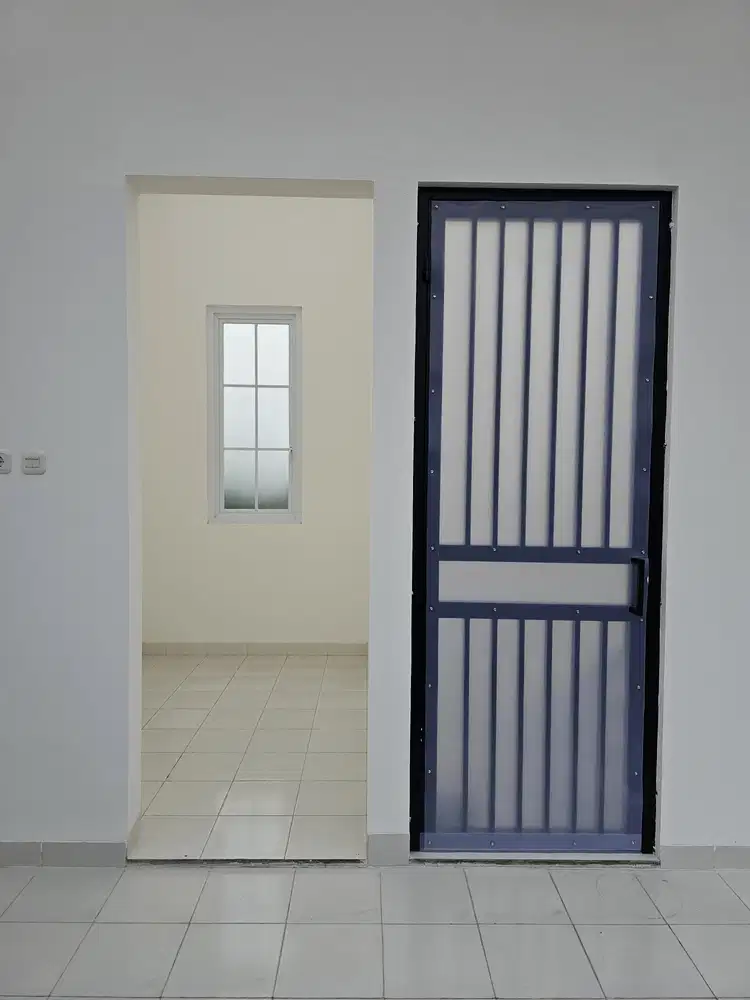 Dijual ruko baru luxury 4 lantai di daerah taman kopo indah 1