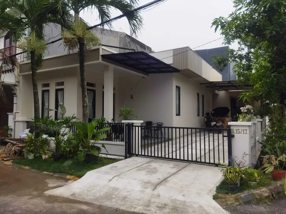 Dijual Cepat BU Rumah bagus dan strategis Villa Dago Pamulang Tangsel