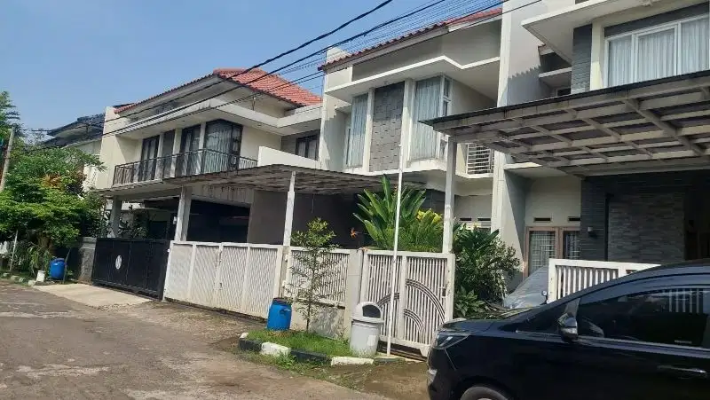 Dijual Rumah Asri Modern Dekat Trans Studio Mall Bandung