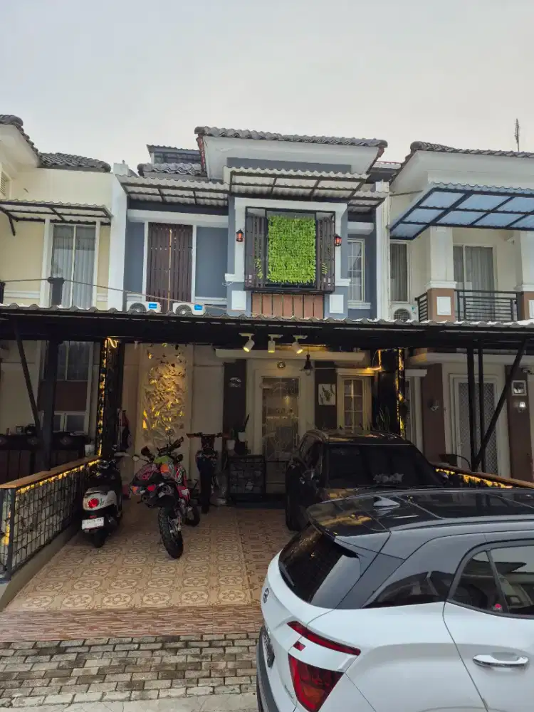 Di Jual RUMAH CANTIK ADEM strategis