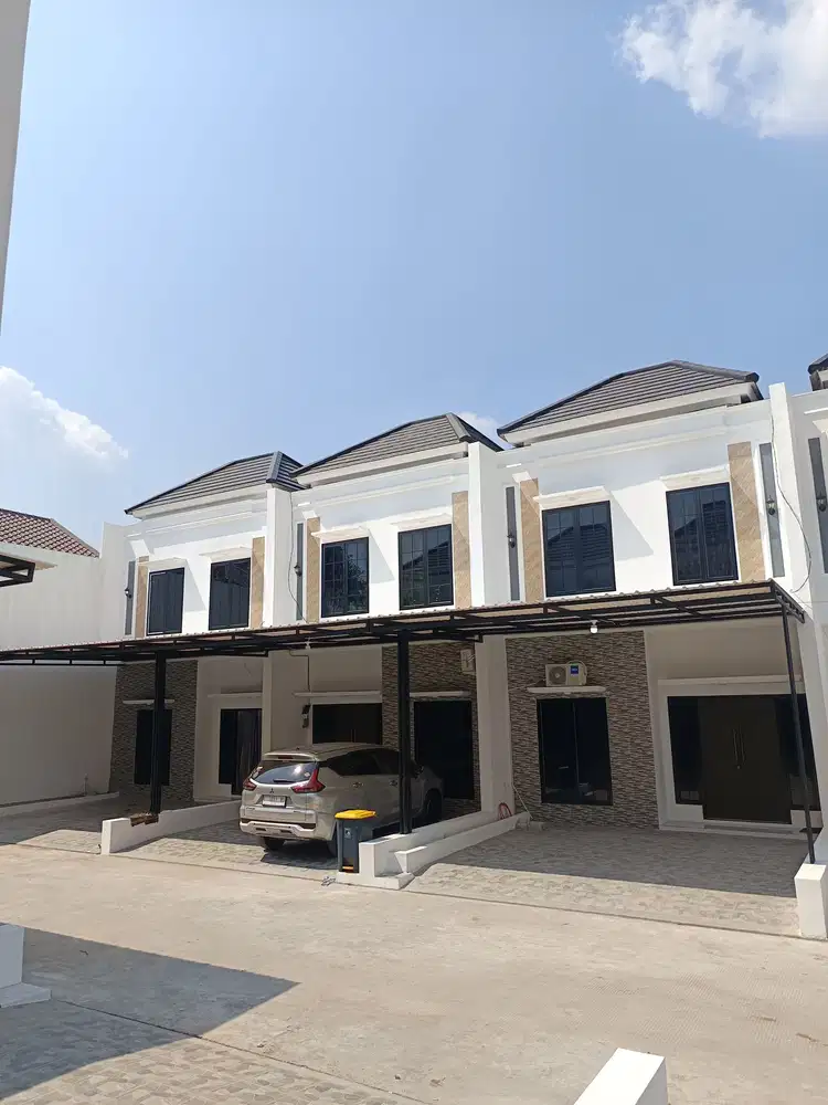 RUMAH CLUSTER MODERN EXCLUSIVE DEKAT JALAN RAYA