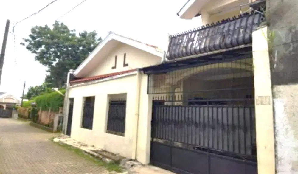 Rumah Siap Huni Lokasi Strategis di Cinere