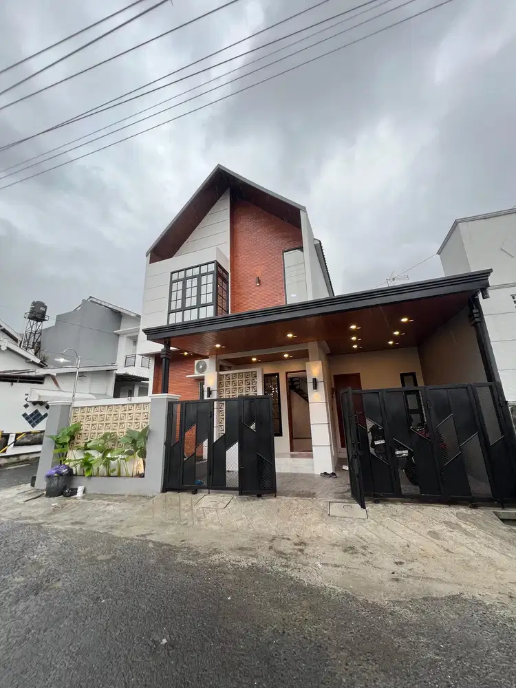 Rumah Scandinavian Di Utara Pasar Condongcatur Dekat Beberapa Kampus