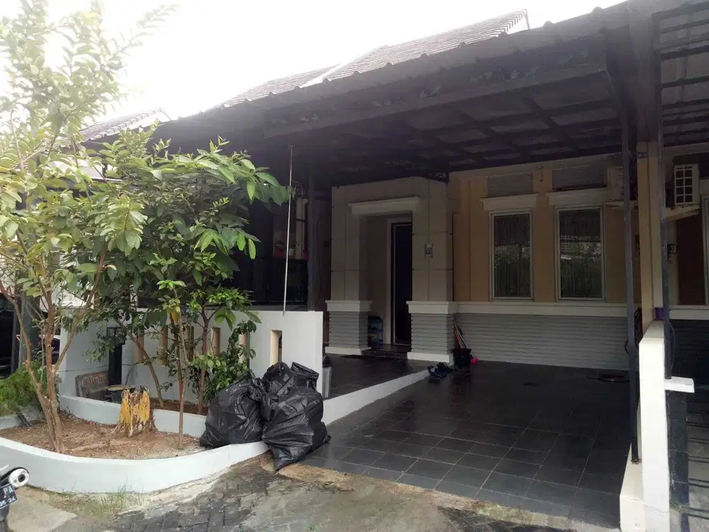 Dijual rumah didalam cluster Kota Wisata