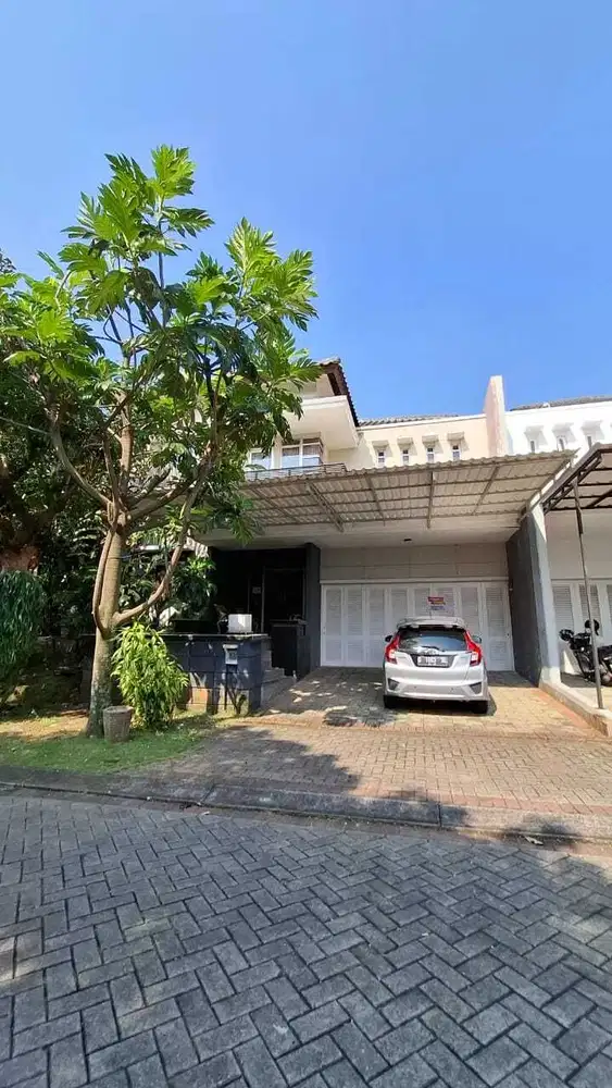 Dijual rumah exclusive 1 lantai di kota baru parahyangan