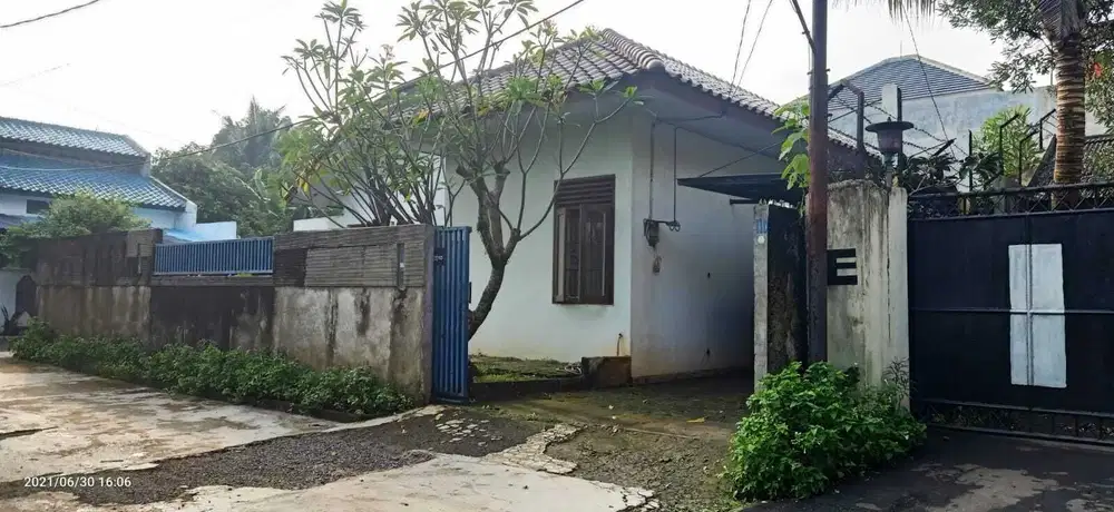 Turun Harga Rumah di lingkungan asri Gandul Cinere