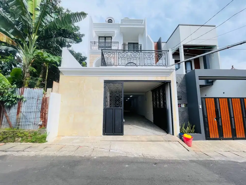 Rumah Cantik Modern Lokasi Moh Kahfi Ciganjur Jakarta Selatan