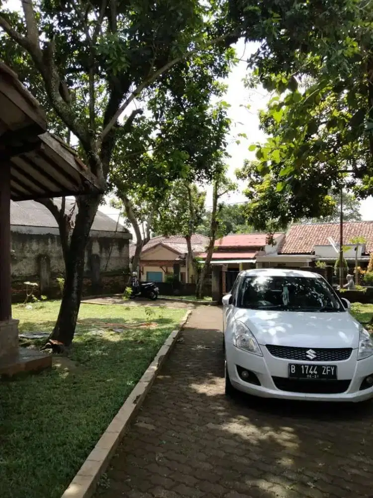 Jual tanah luas sekali bonus rumah antik