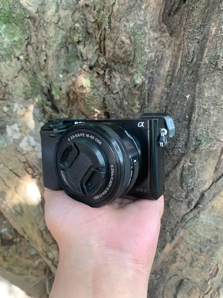Sony a6000 lensa 16-50mm fullset boks