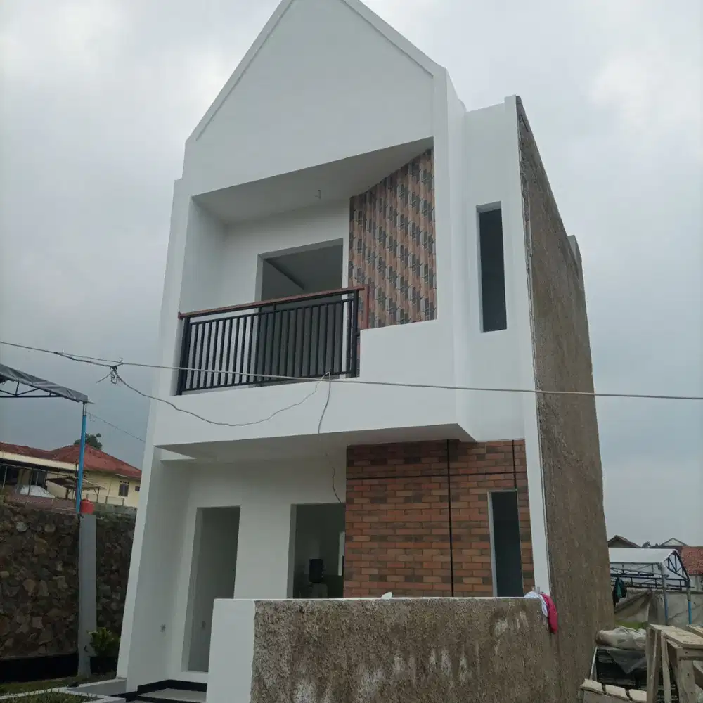 RUMAH BARU MEWAH HARGA MURAH DI PADALARANG DEKAT TOL PADALARANG