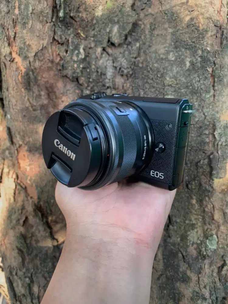 Canon m200 lensa 15-45mm fullset boks