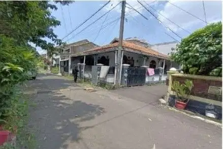 rumah hoek minimalis antapani dekat ke jl ters Jakarta aset bank
