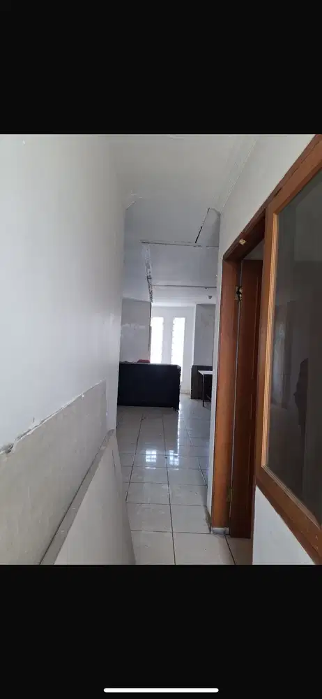 Dijual Ruko 3 lantai di mainroad jl. Abc