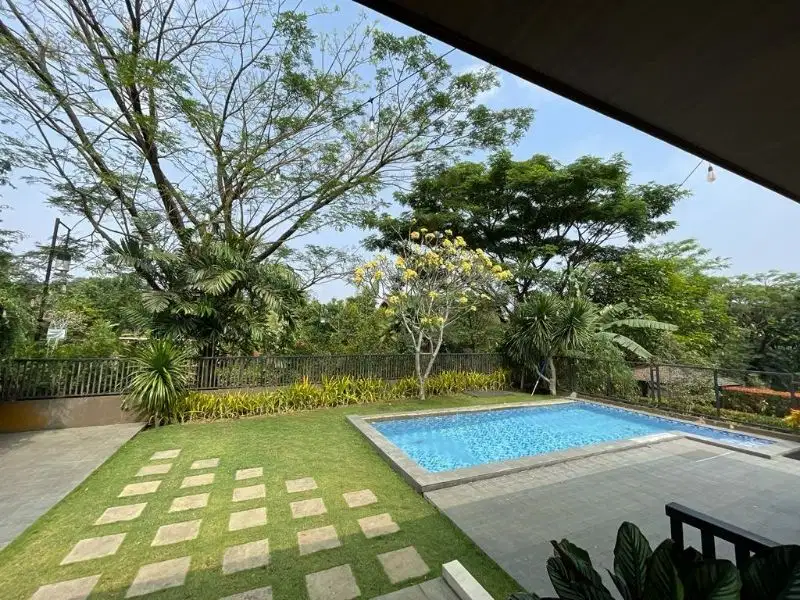 DIJUAL - VIMALA HILLS, LOKASI TERDEPAN - PRIVATE POOL