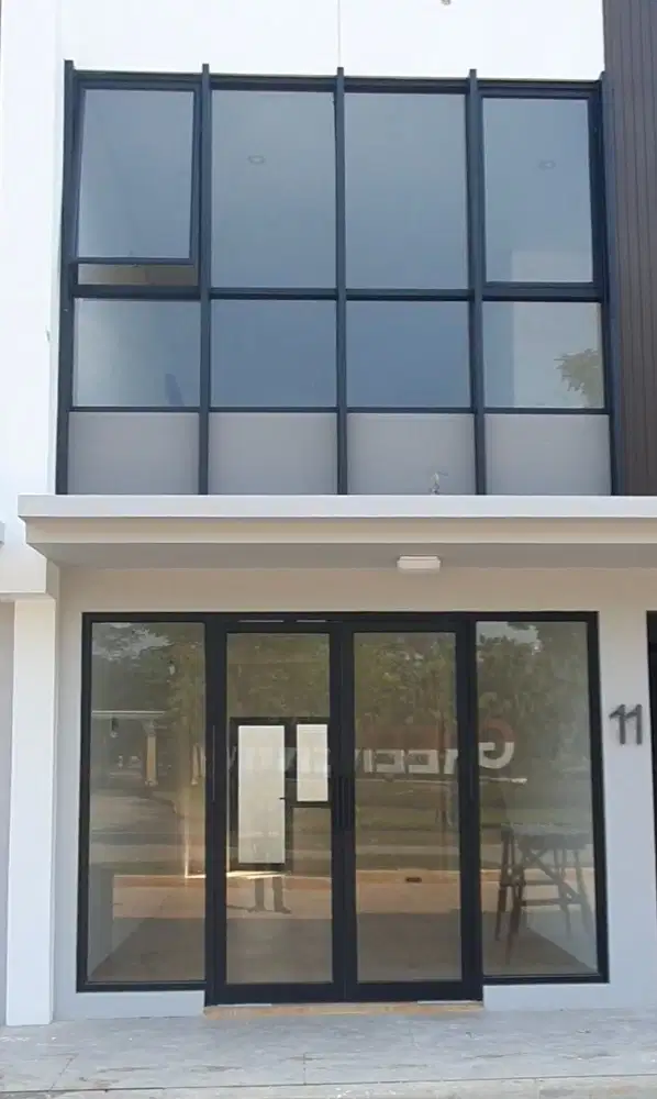 Ruko 3 Lantai Hive Mataram di Jalan Utama Lippo Cikarang-Pasti Cuan