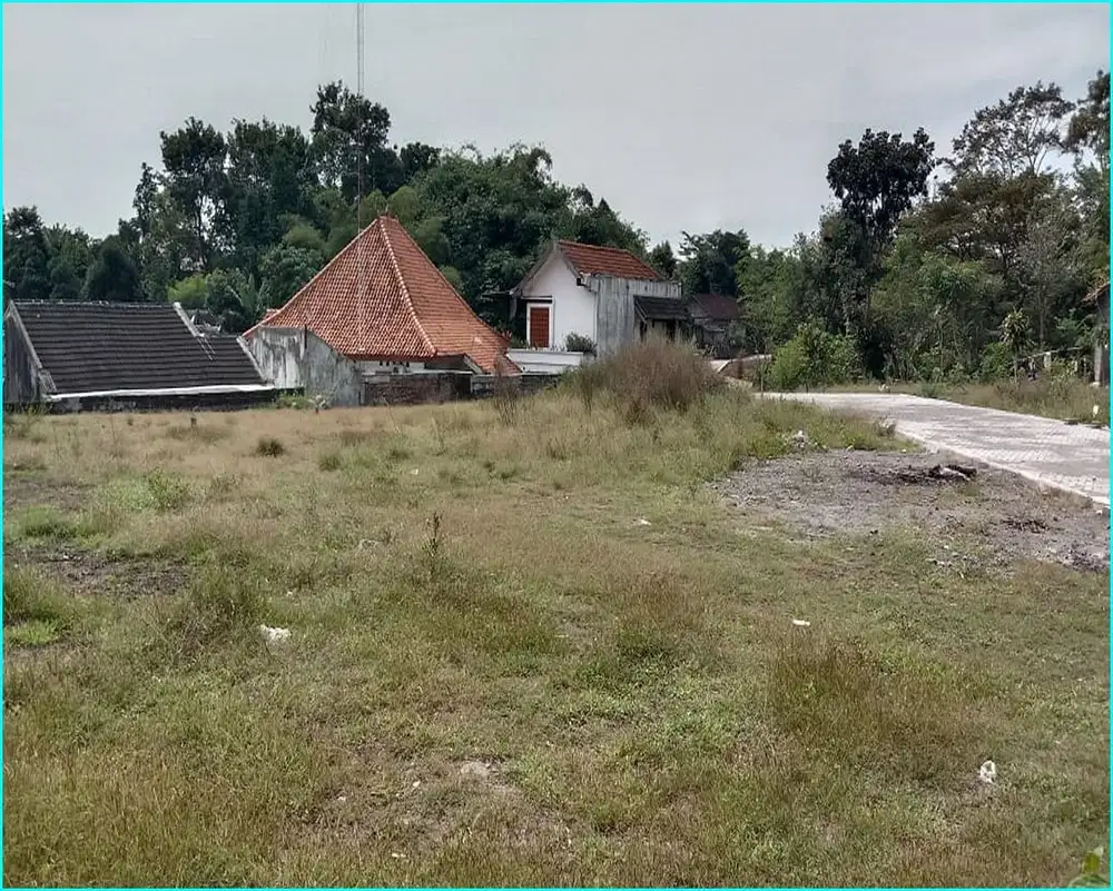 Jual Tanah Pekarangan area Perumahan di Kalasan, Dekat Toll Jogja-Solo