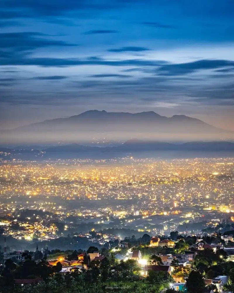 DlJUAL TANAH MURAH DI JATIHANDAP BANDUNG, UDARA SEJUK, JUAL LAHAN, VIEW KOTA BANDUNG 180 DERAJAT