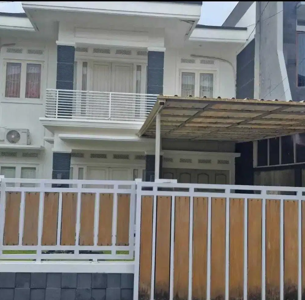 Dijual via lelang  Rumah mewah 2 lantai taman yasmin bogor