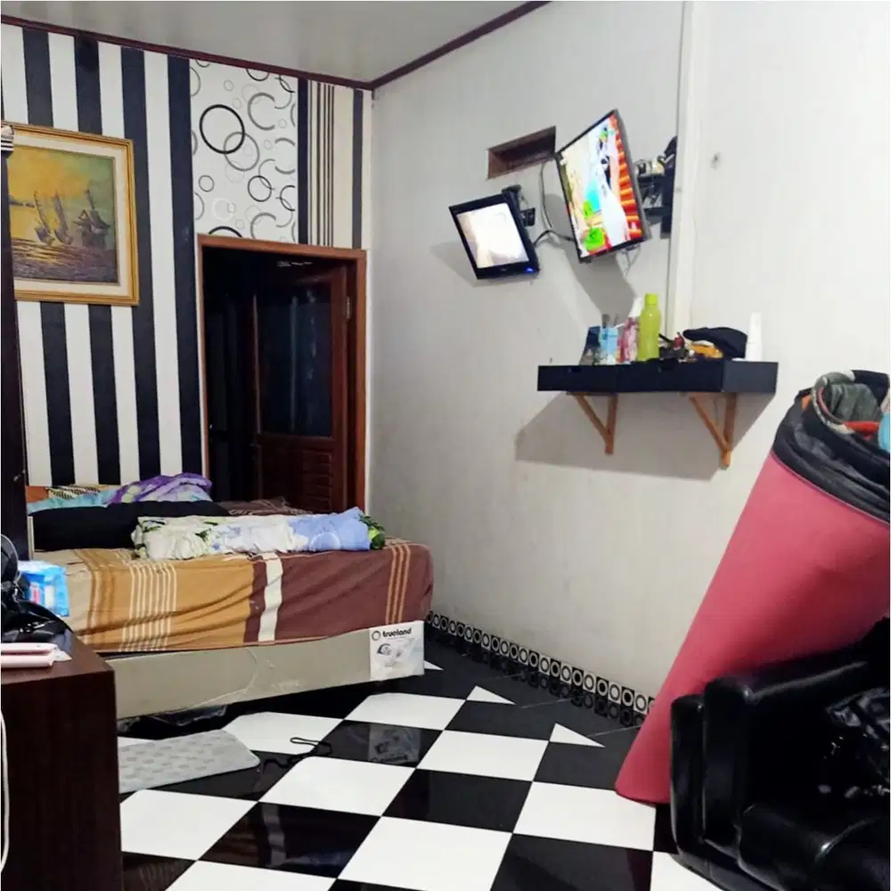 Dijual Rumah Luas & Murah di Banjaran