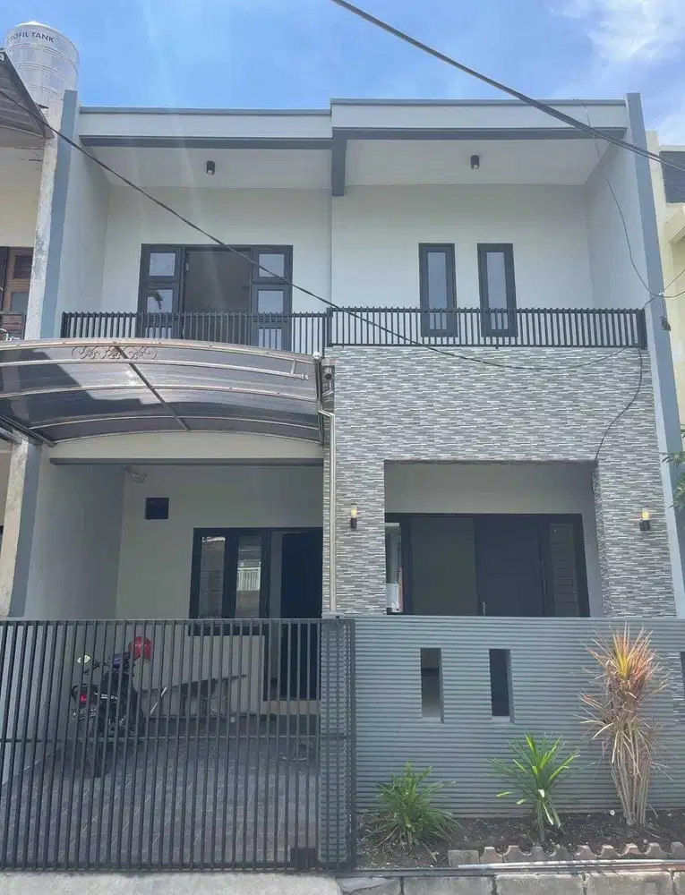 Rumah di puri asih pakuwon city