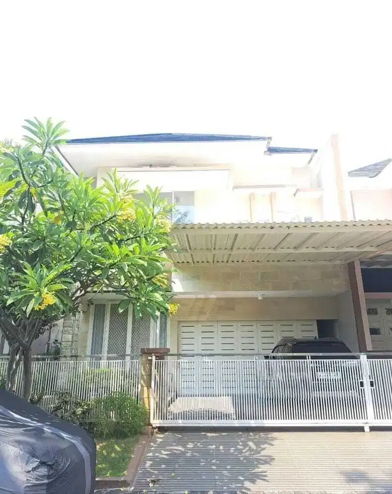 Rumah pakuwon city. San antonio