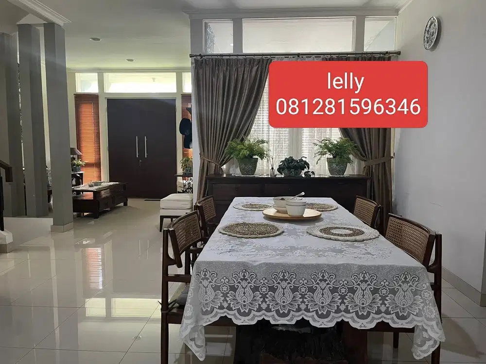 Dijual Rumah Besar Cantik Rapih di Kota Wisata