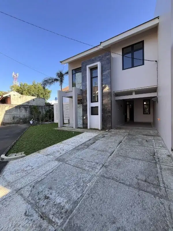 Rumah Cluster Lux Modern Siap Huni di Pejaten Barat Jaksel