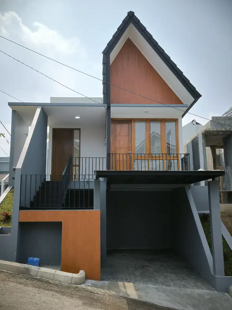 Rumah Unik View Pegunungan Hanya 5 Menit Dari Exit Tol Ciawi, Bogor