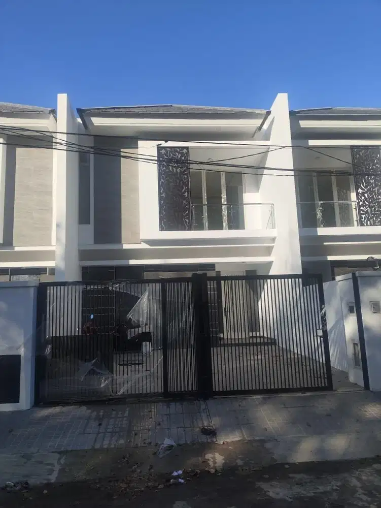 Siap huni pantai mentari