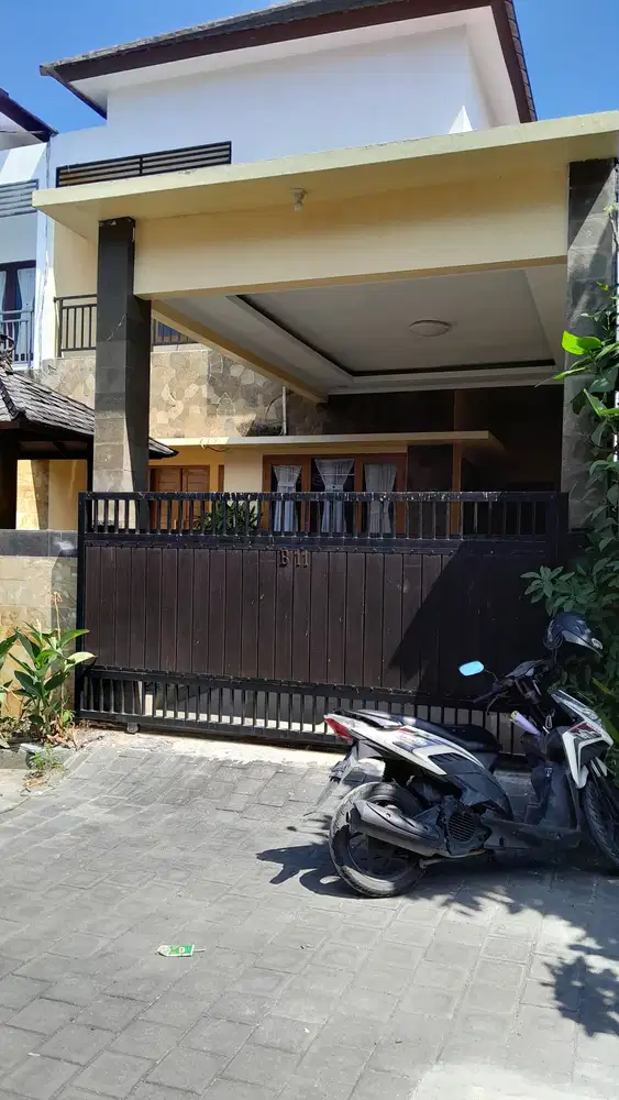 Rumah Di Perumahan One Gate Jimbaran