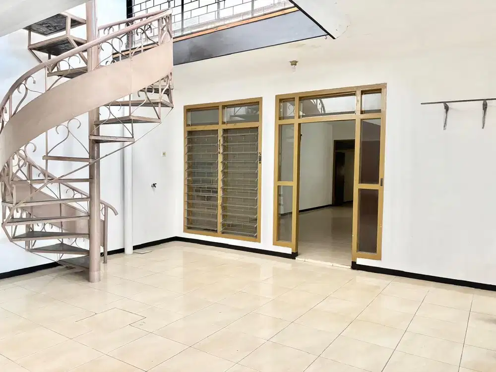 Dijual Rumah Petemon Sidomulyo Surabaya Pusat Strategis Murah