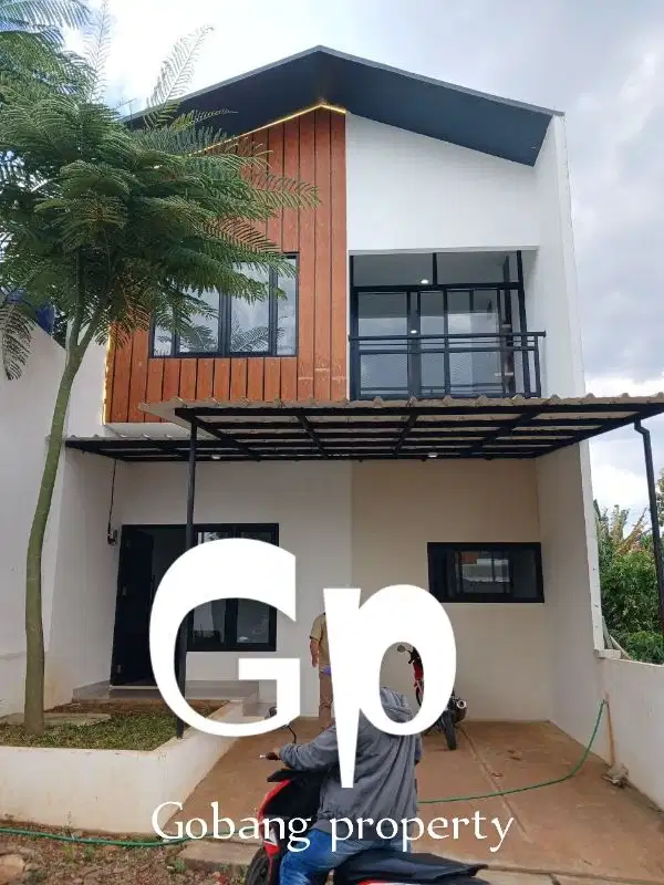 Rumah cantik 2 lantai