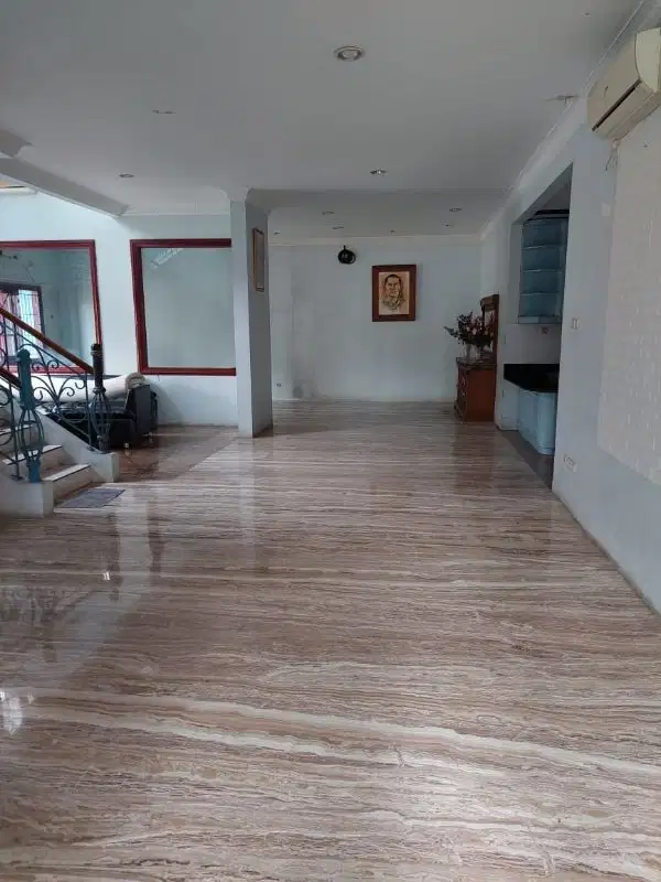 rumah jual di kota wisata cibubur