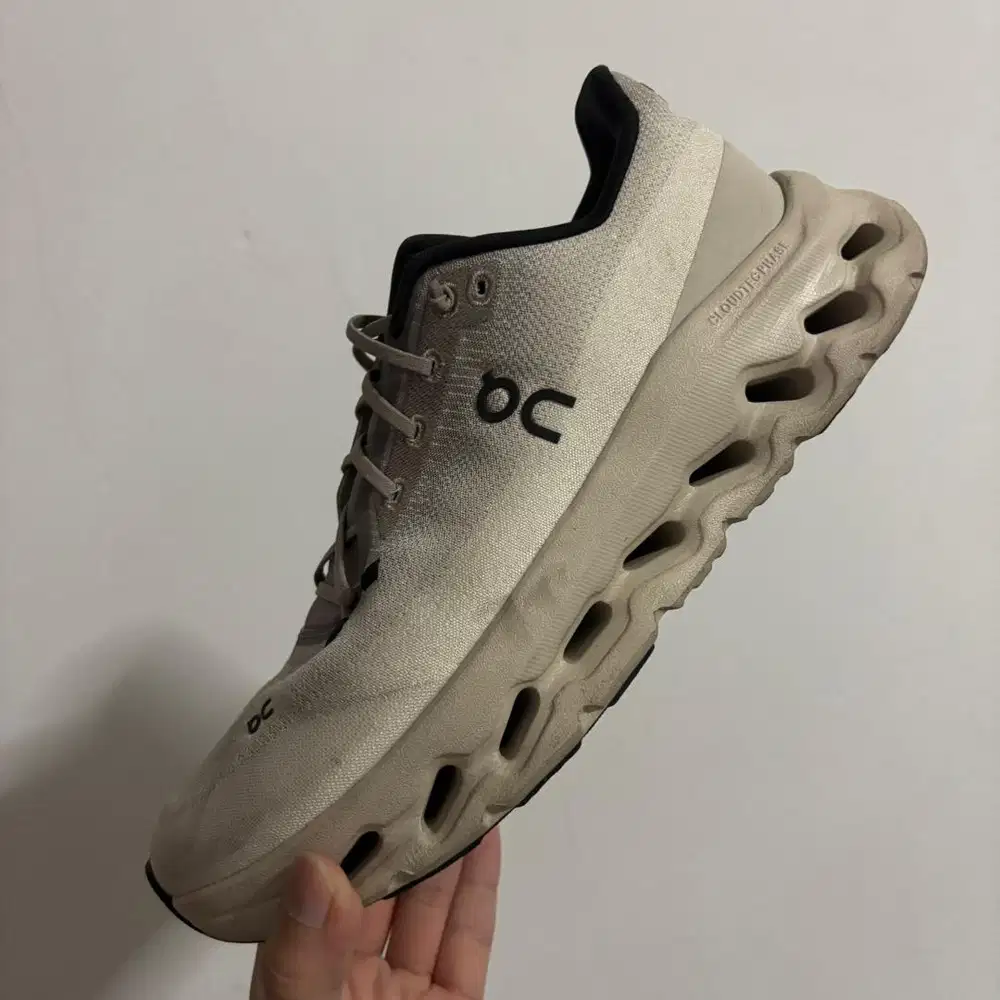 Preloved On Cloud Tilt Cream 42