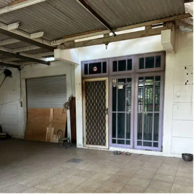 Rumah di Duta Bandara Permai