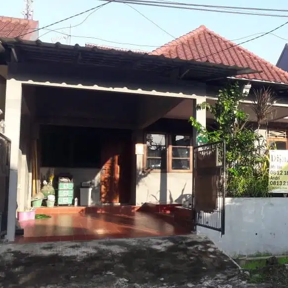 Jual cepat (BU) Rumah di Kota Bogor. HADAP TIMUR